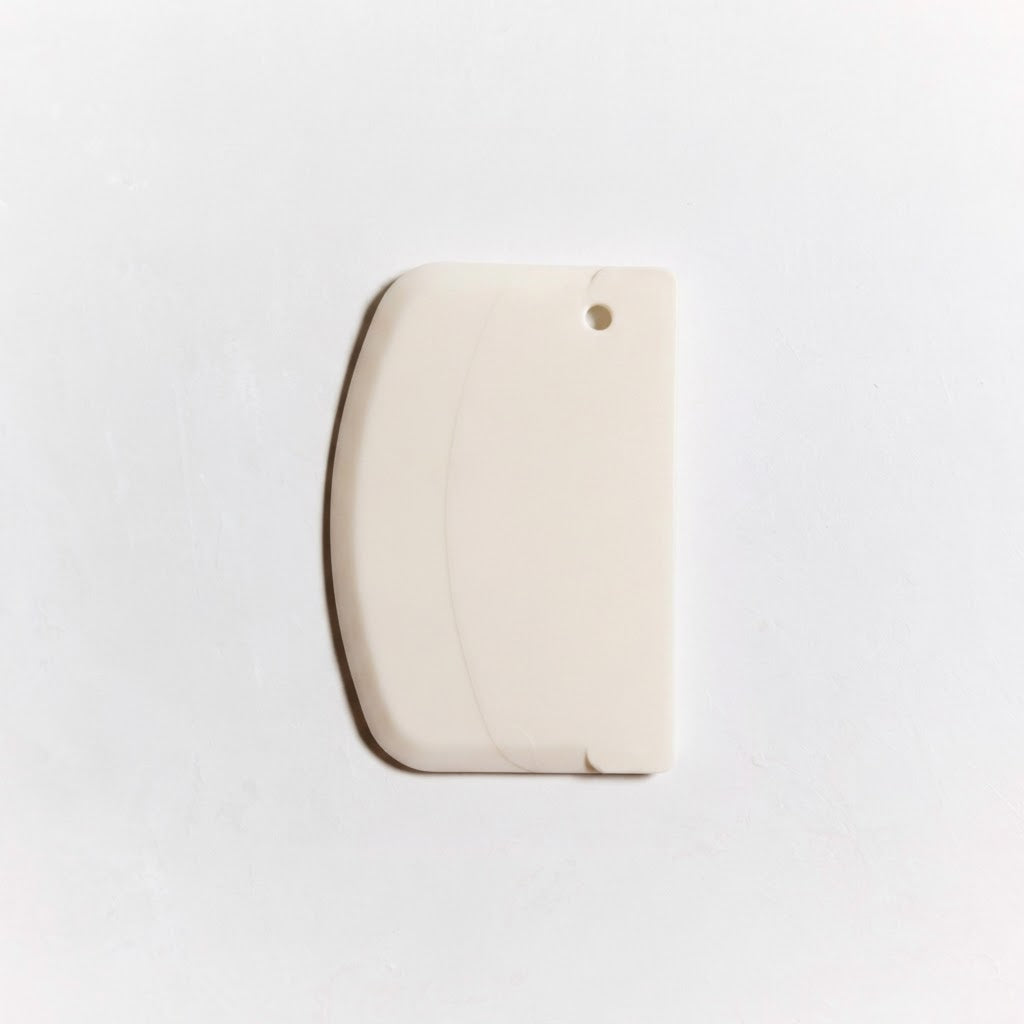 Pastry & Dough Scraper – 14 × 9 cm